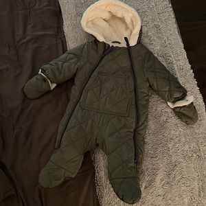 Baby Snow Suit Size 9 months